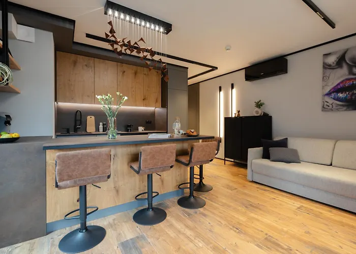 Lägenhet Luksusowy Monte Cassino 27